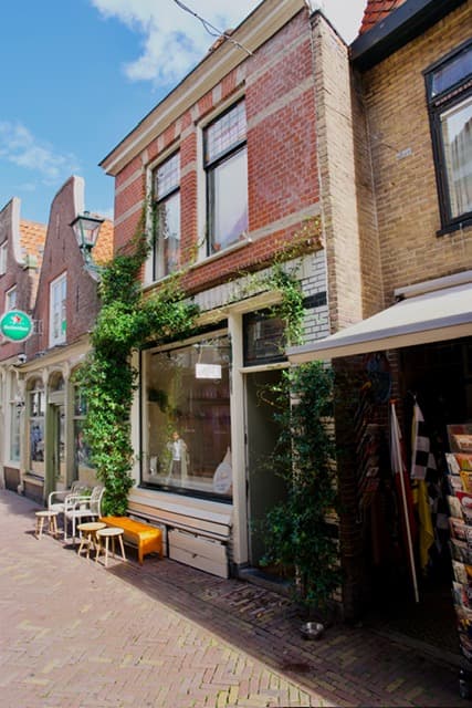 Straatgevel bij At Loum